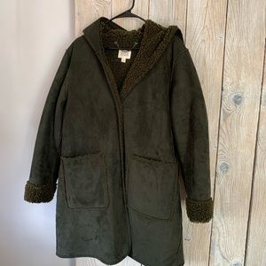 a.n.a coat. Size: L.